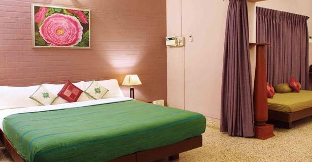 Hanu Reddy Residences Poes Garden Csennai Kültér fotó