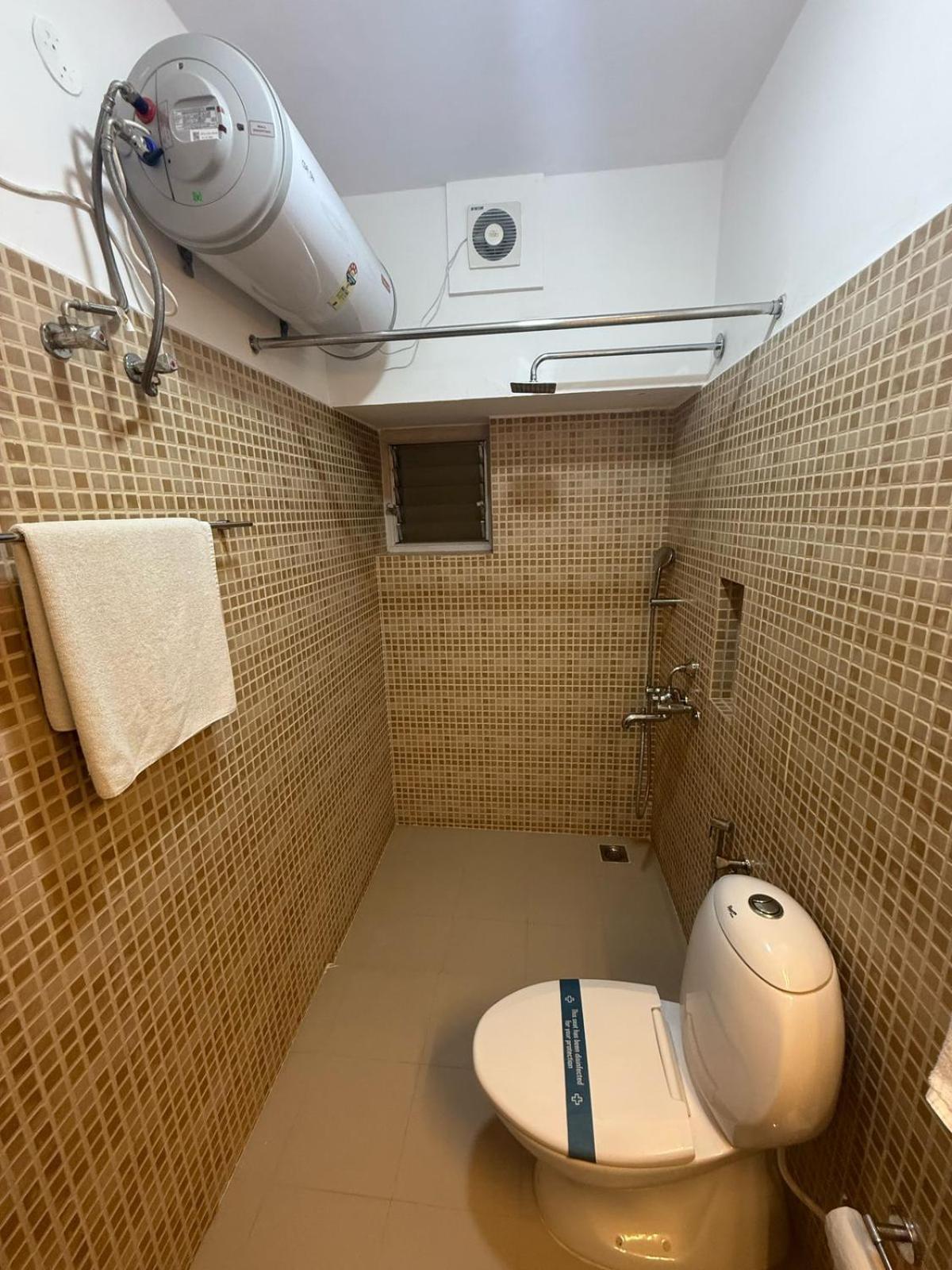Hanu Reddy Residences Poes Garden Csennai Kültér fotó