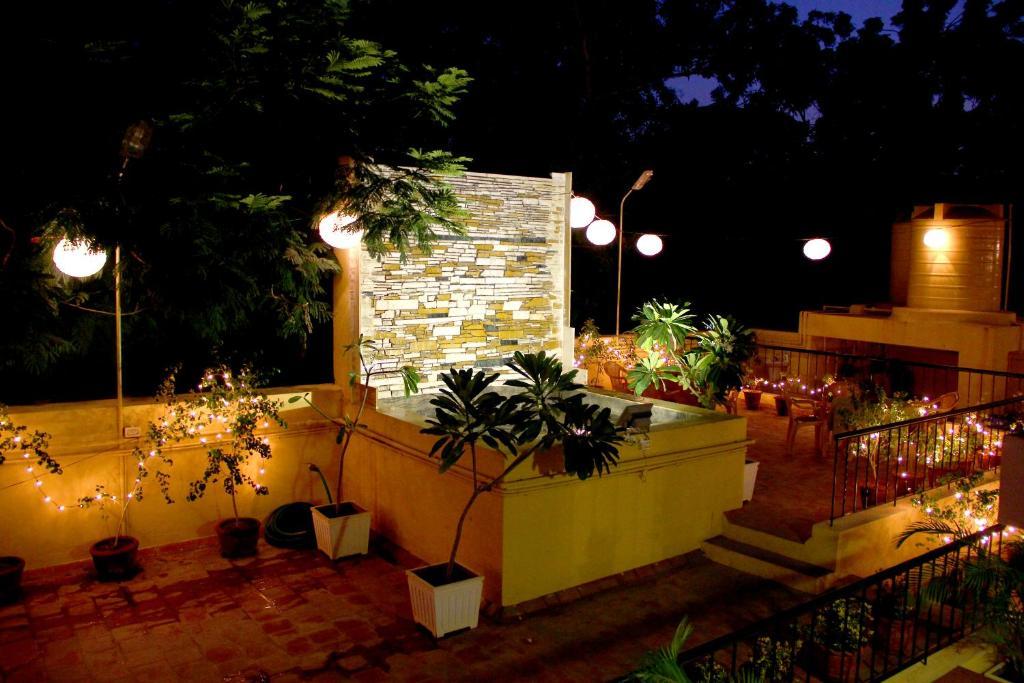 Hanu Reddy Residences Poes Garden Csennai Kültér fotó